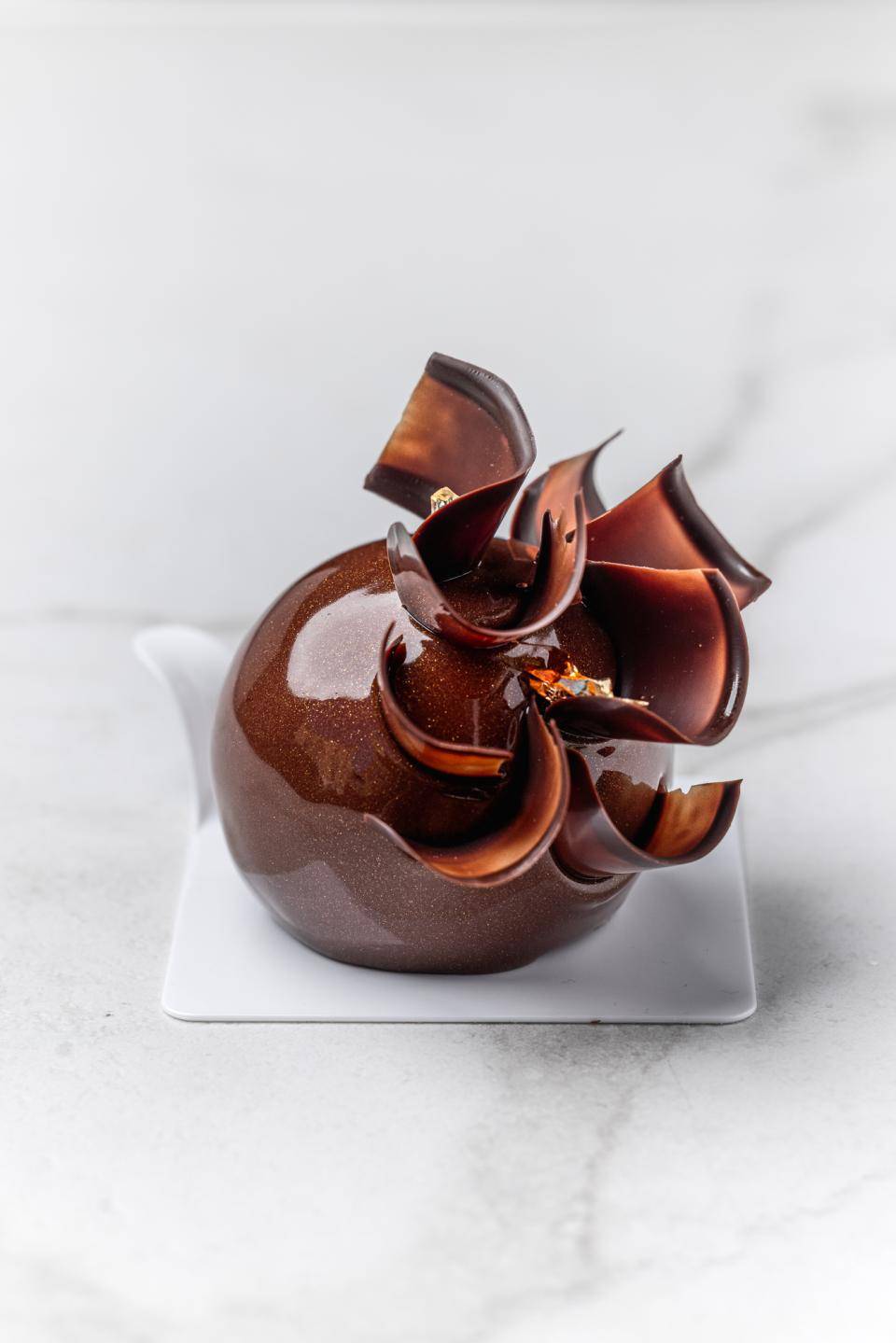 Petit Gateaux with Antonio Bachour