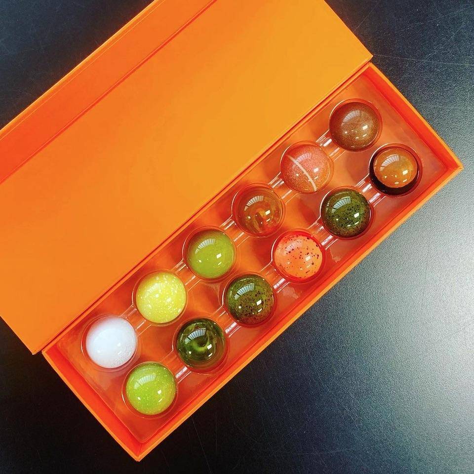 Custom packaging used by Puur Chocolat in San Francisco