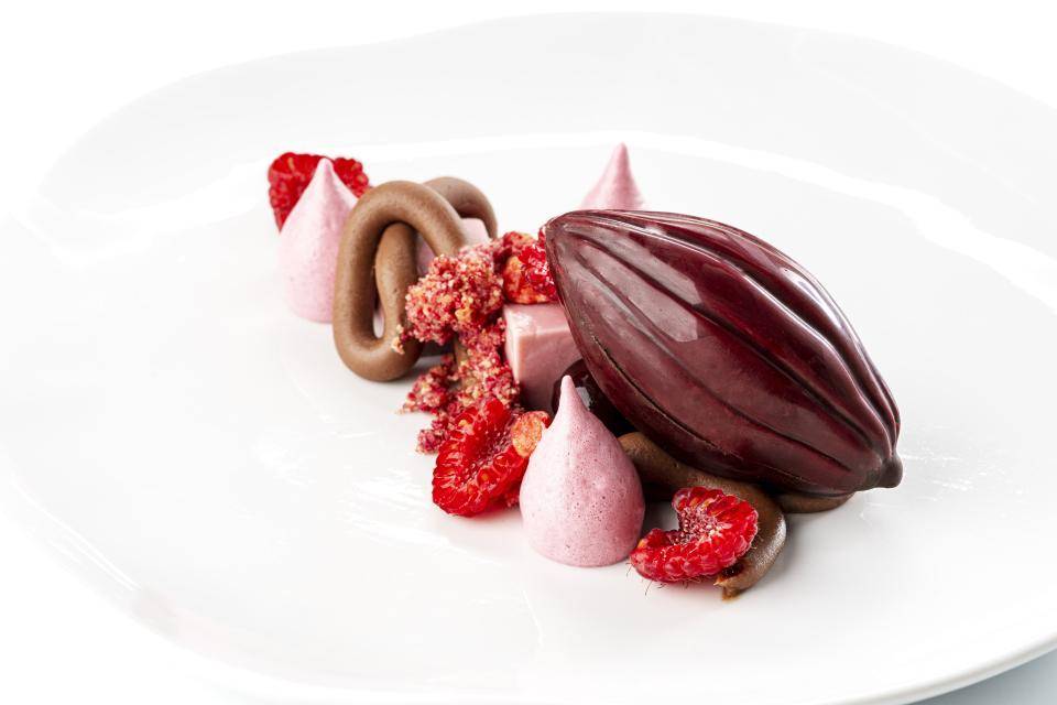 receta chocolate color rojo y rosa