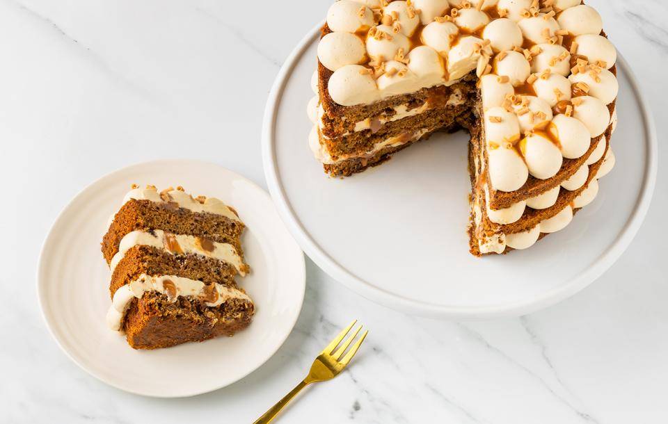 Sticky toffee, pecan and caramel cake