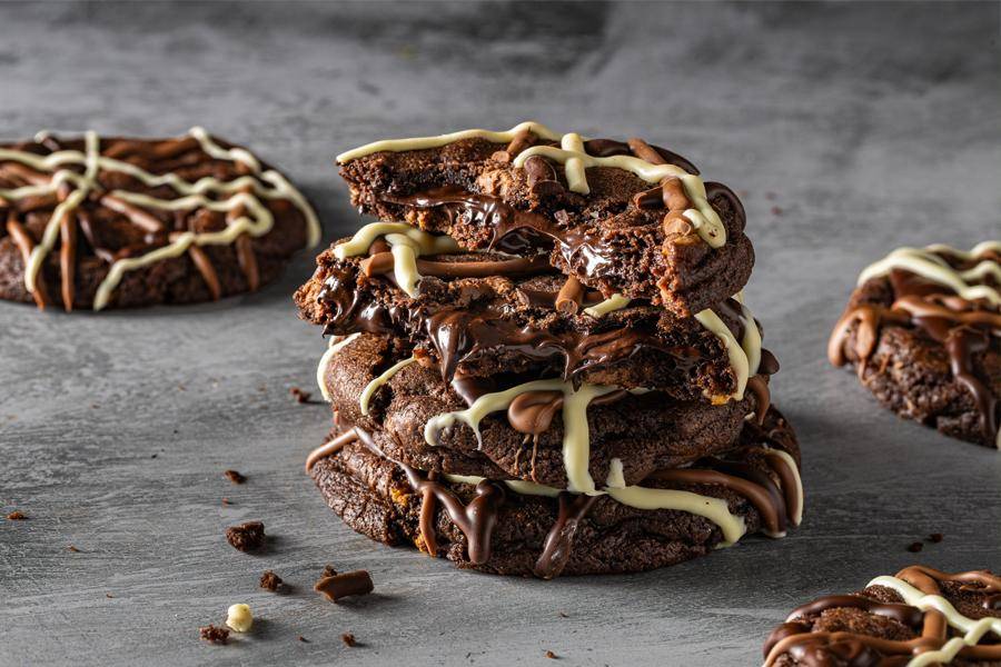filled chocolate cookies