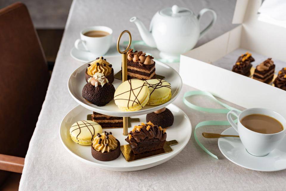 CHOCOLATE AFTERNOON TEA