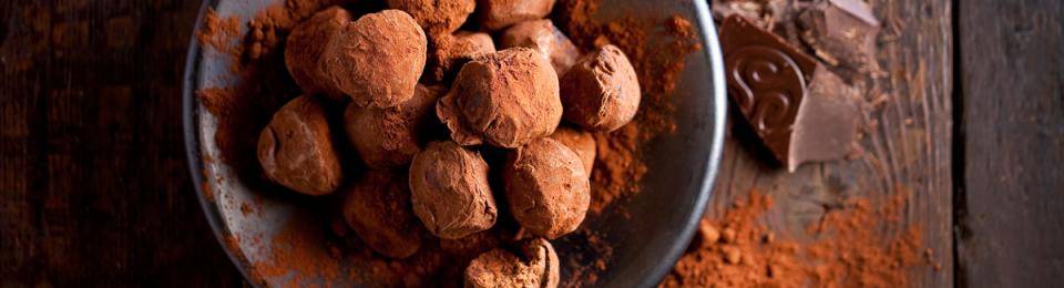 intense cocoa powder callabaut