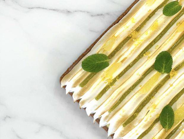 Лимонный тарт с меренгой