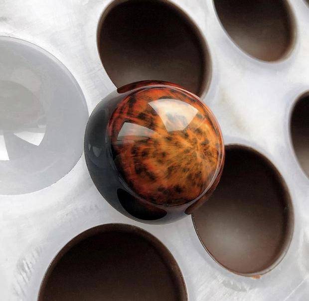 chocolate painting techniques