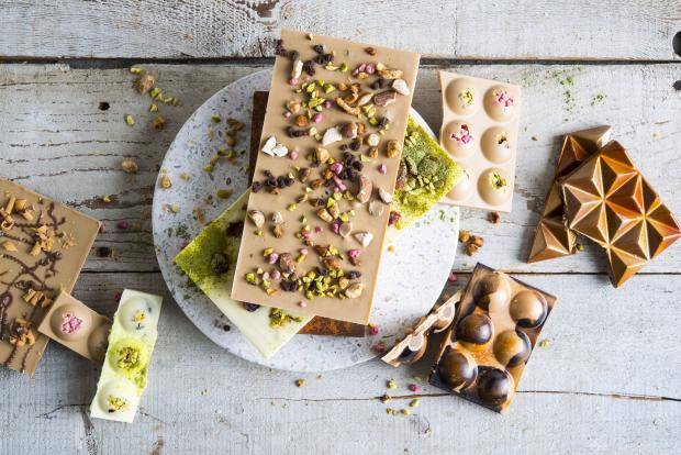 chocolate bars inclusions Callebaut