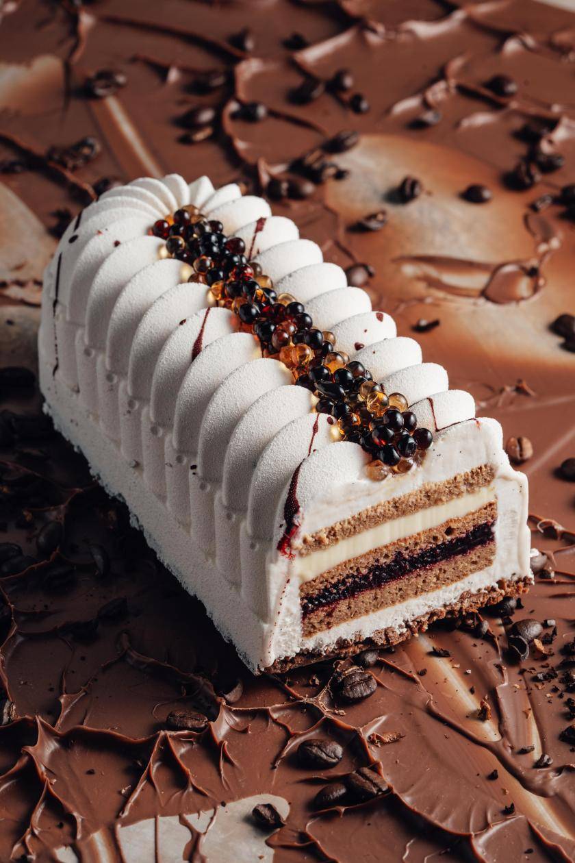 Marscapone Coffee Blackcurrant Yule Log Callebaut