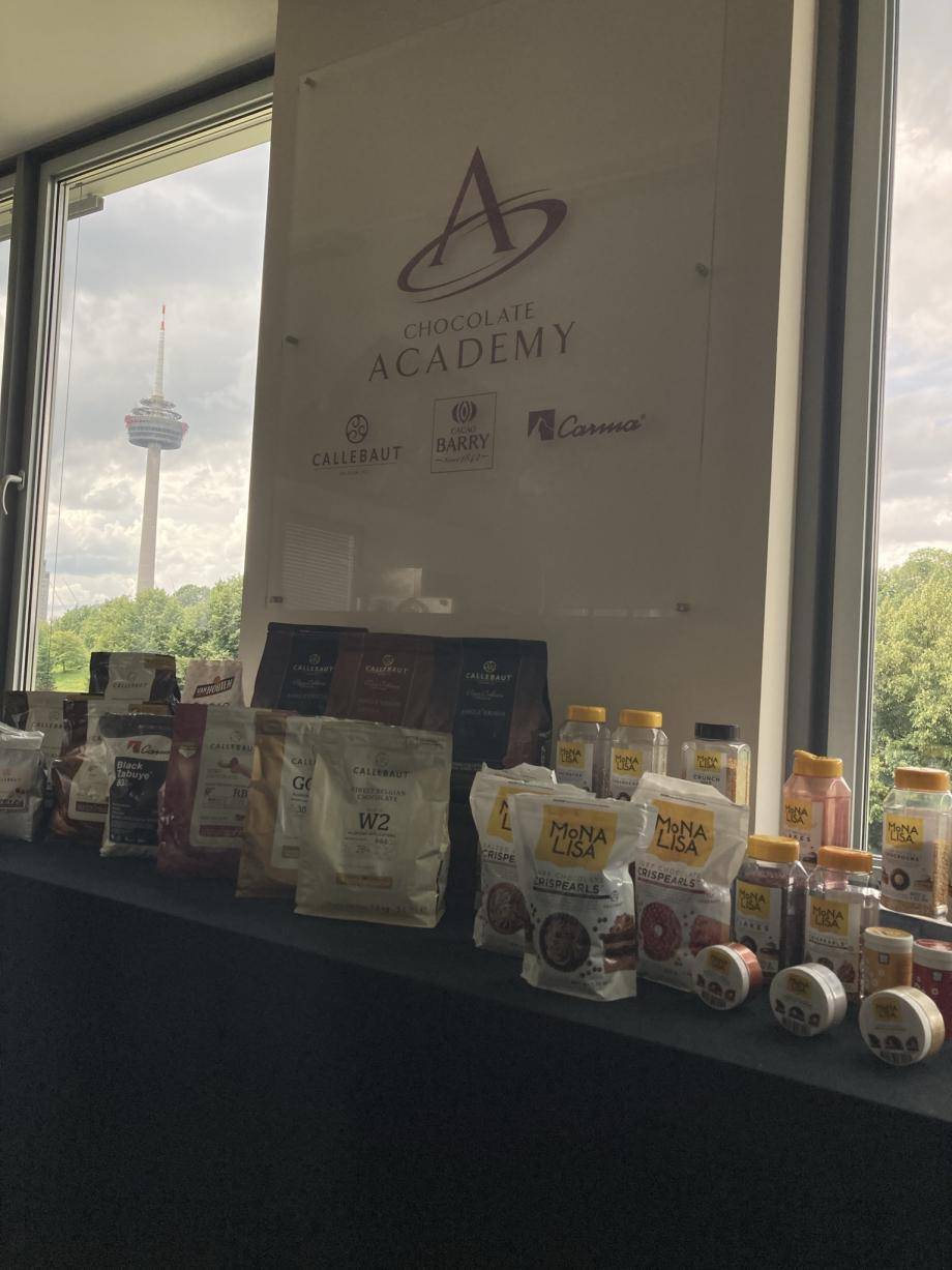 Aussicht Academy