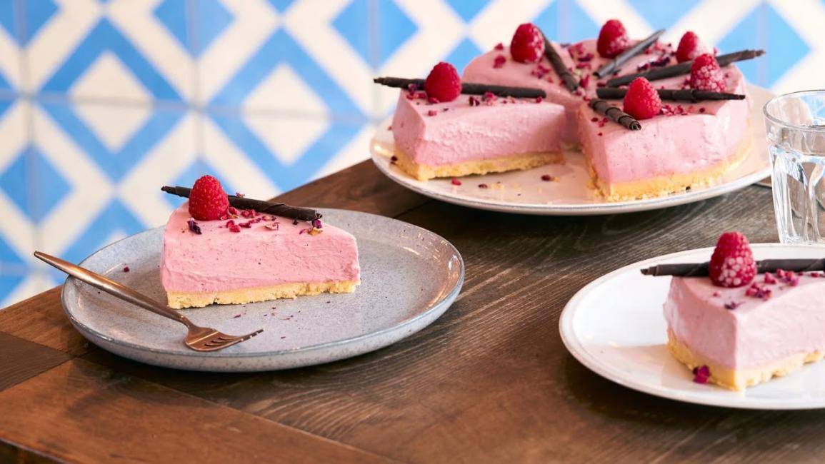 Yuzu Ruby Chocolate No Bake Cheesecake