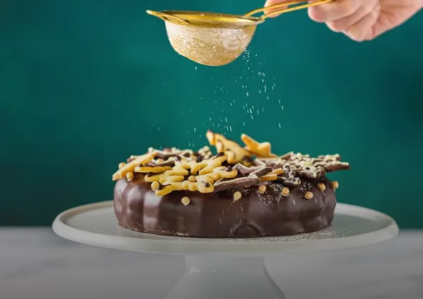 Seasonal Chocolate Sharing Garland