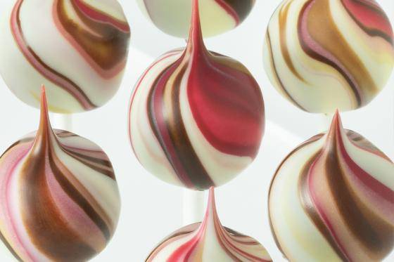 Chocolate ganache pops with colourful coating by Callebaut chef Kirsten Tibballs